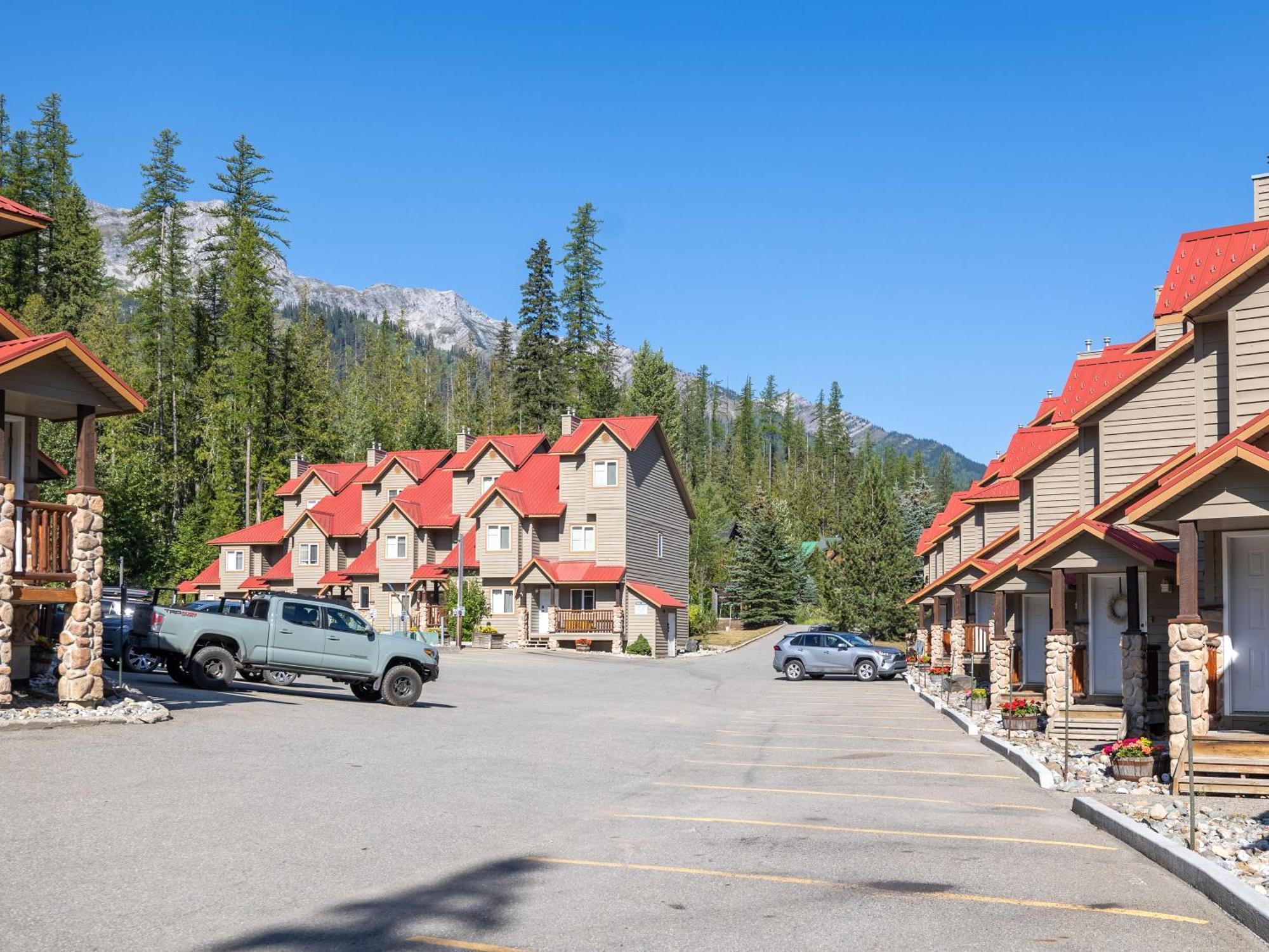 Stone Creek By Reservations