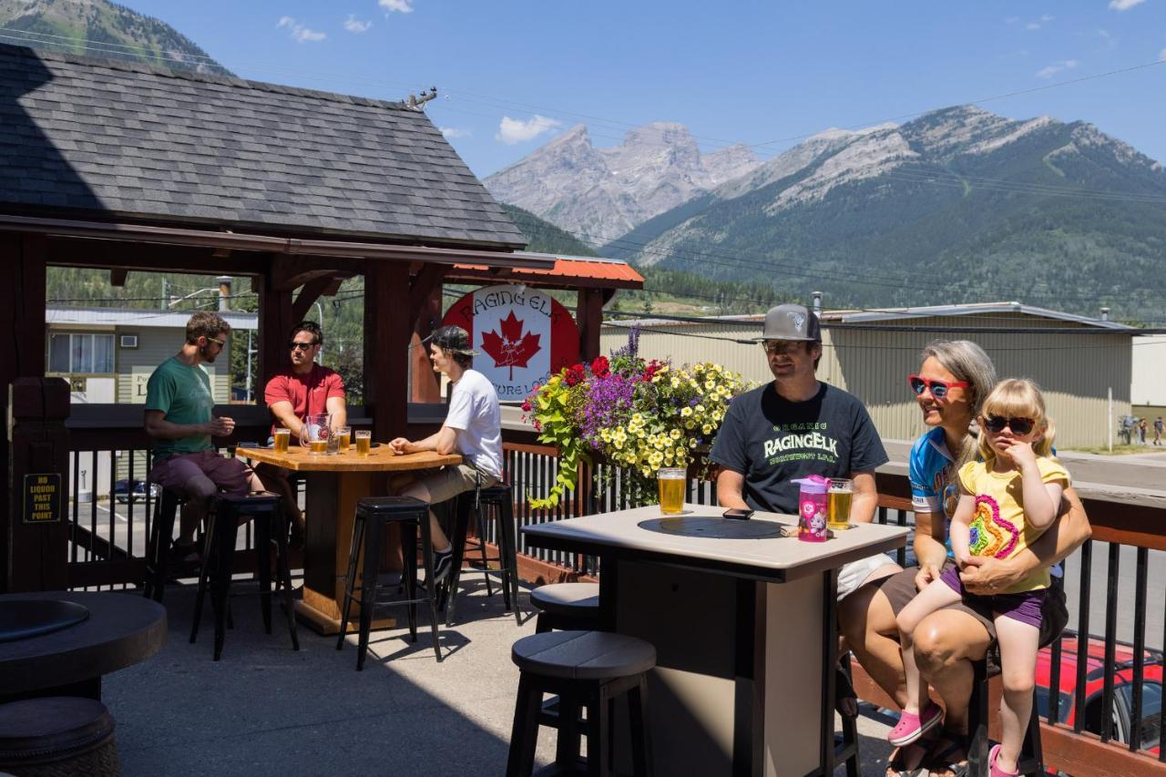 The Raging Elk Adventure 2* Fernie