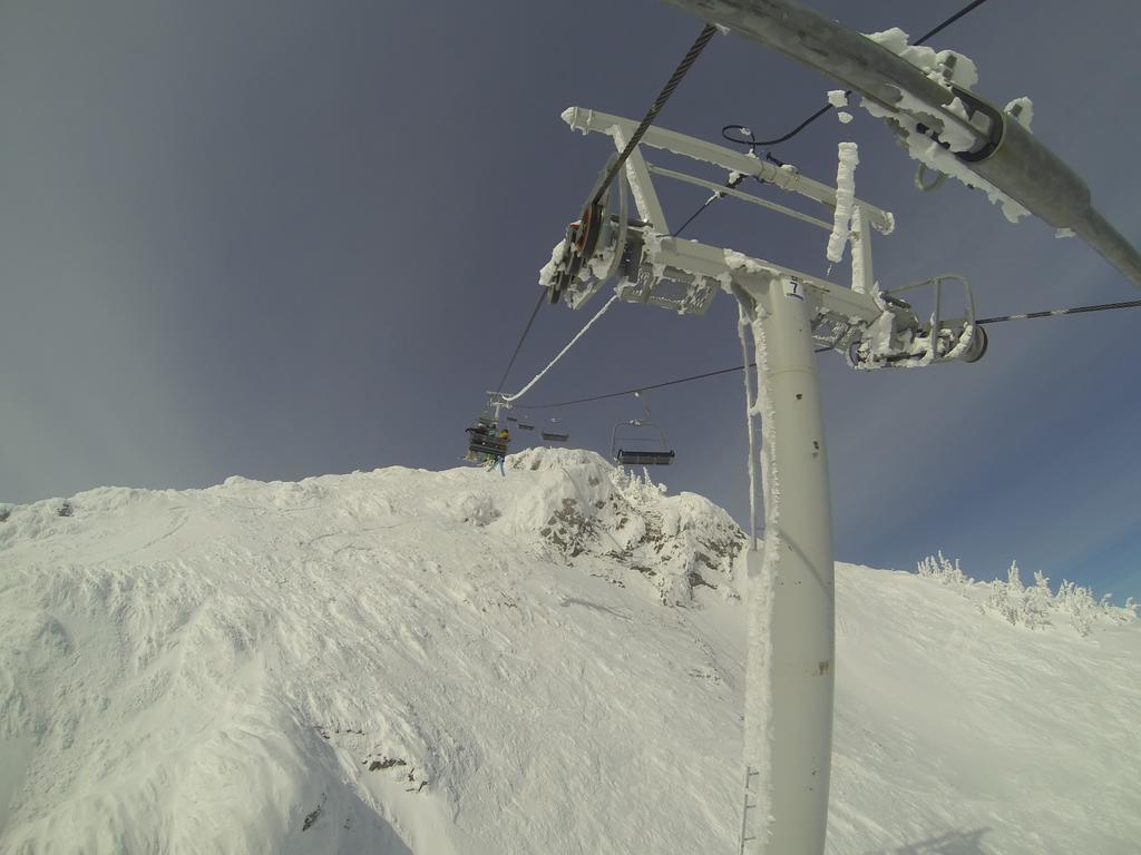 Slopeside Hotel 2*