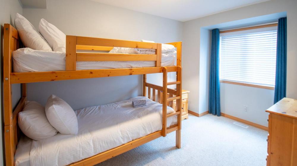 Stone Creek By Company Apartment Fernie