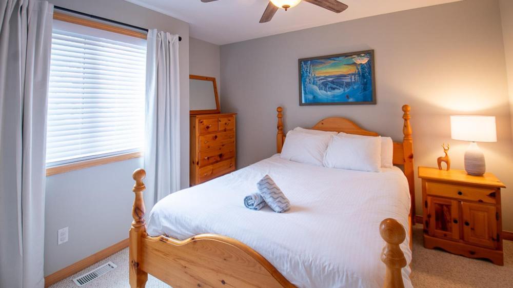 Apartment Stone Creek By Company Fernie