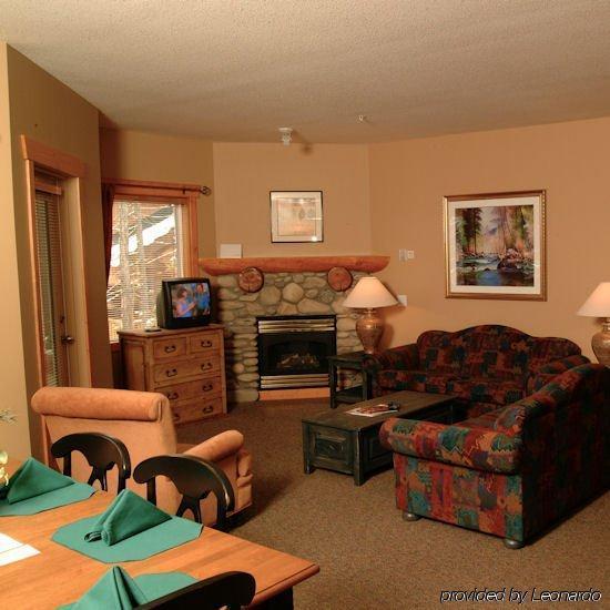 Lizard Creek 4* Fernie
