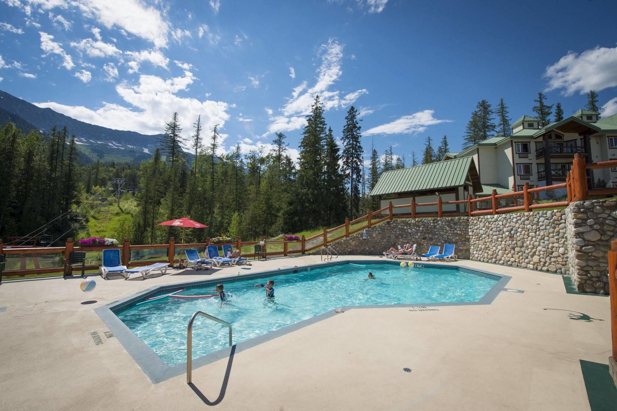 Lizard Creek Resort