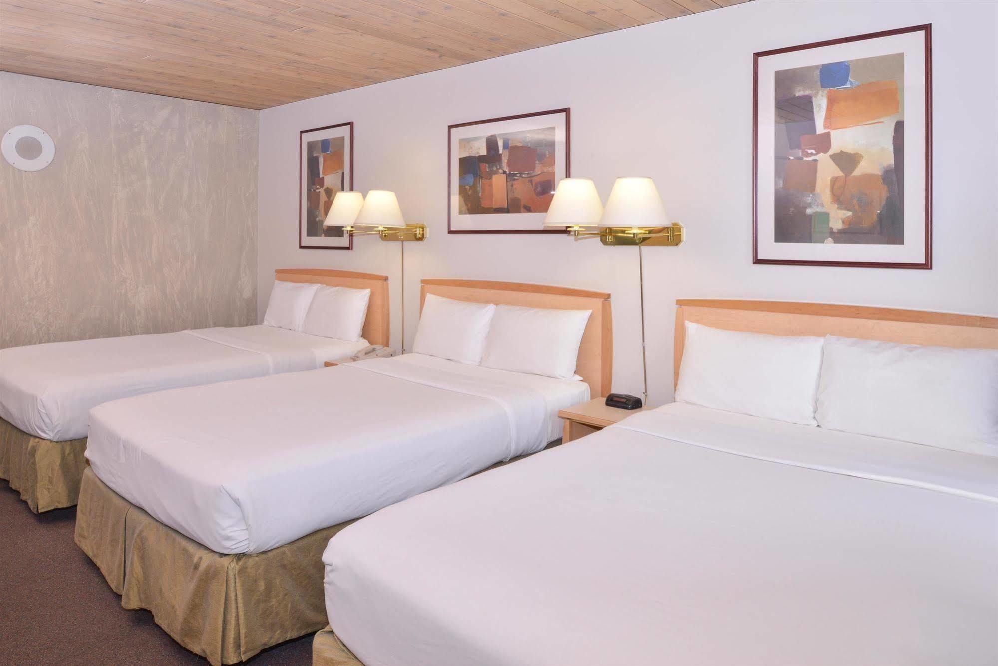 Canadas Value And Motel