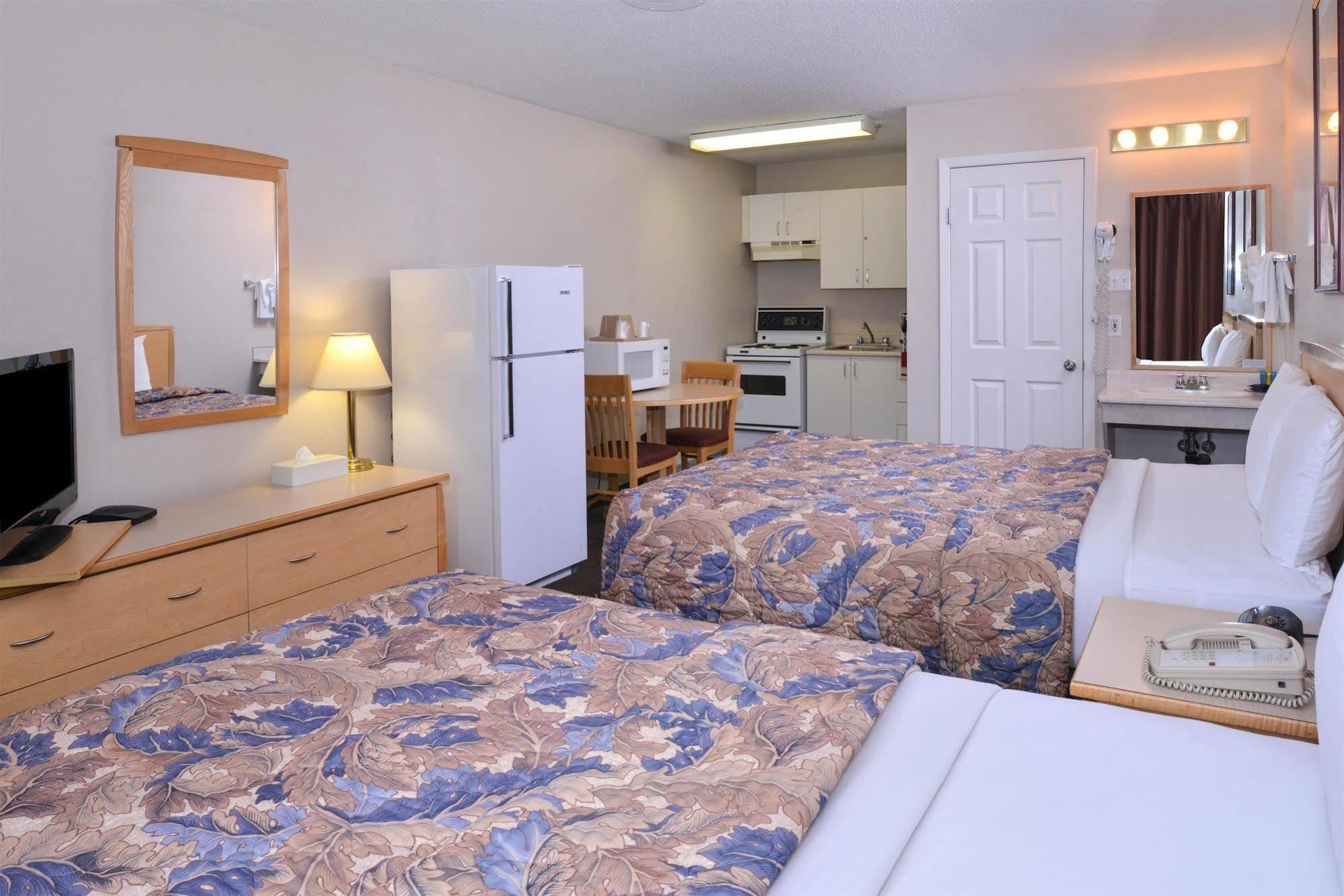 Motel Canadas Value And Fernie
